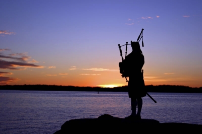 lone piper